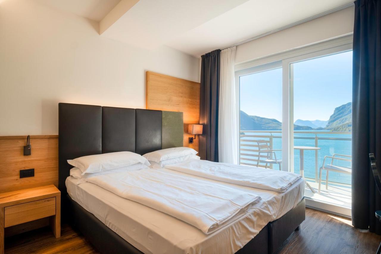 Hotel Fontanella Molveno Exteriör bild