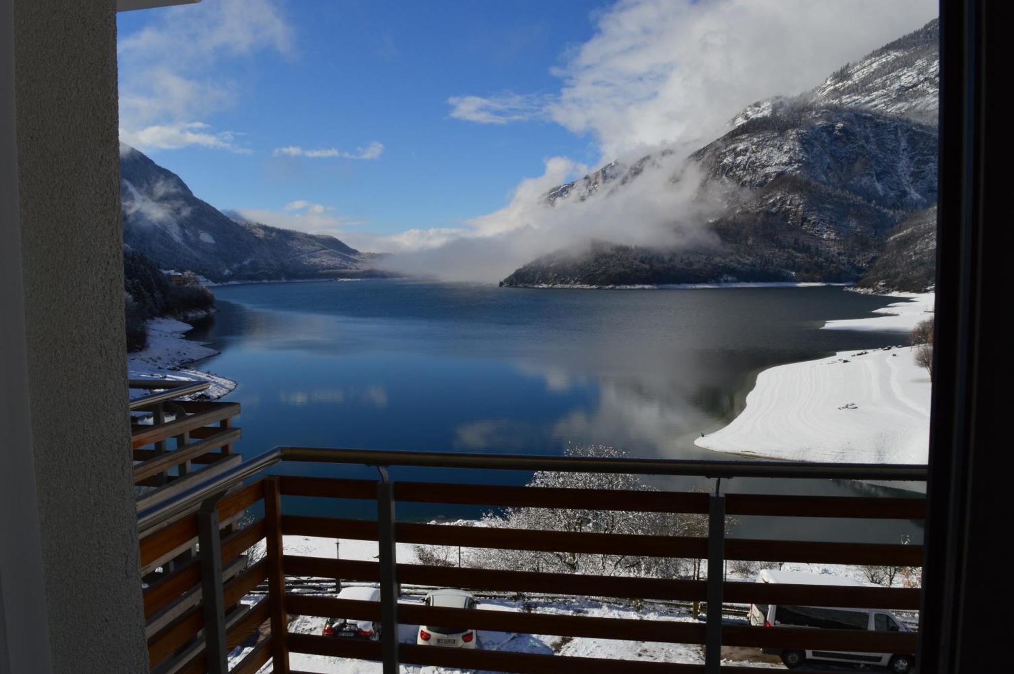 Hotel Fontanella Molveno Exteriör bild