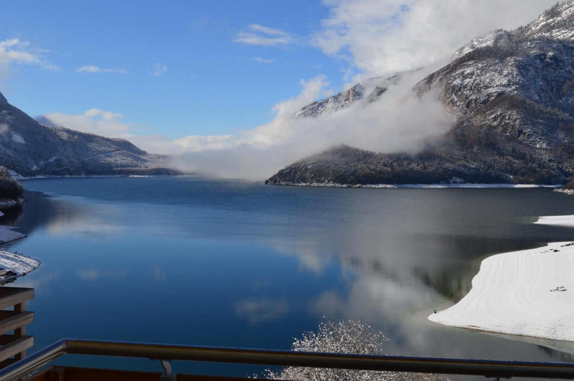 Hotel Fontanella Molveno Exteriör bild