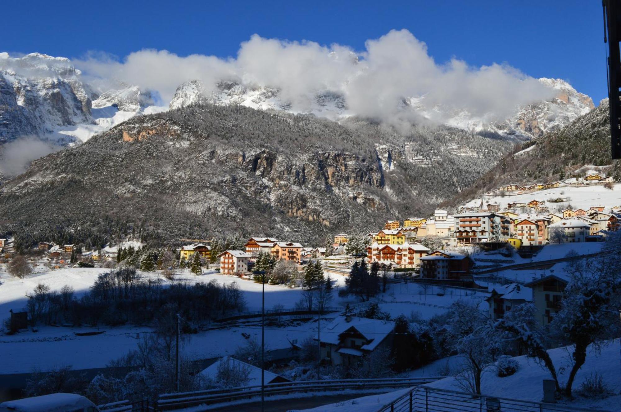 Hotel Fontanella Molveno Exteriör bild