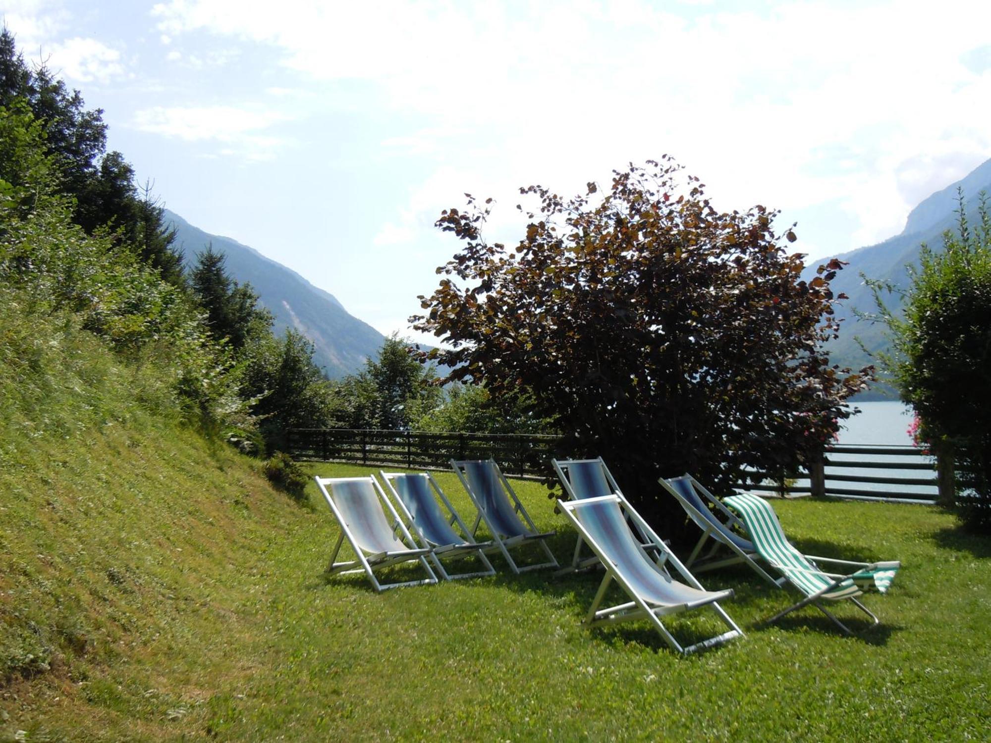 Hotel Fontanella Molveno Exteriör bild